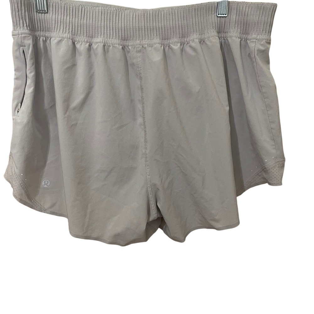 Lululemon Hotty Hot High-Rise Short 4" Special Edition Chrome Size 12